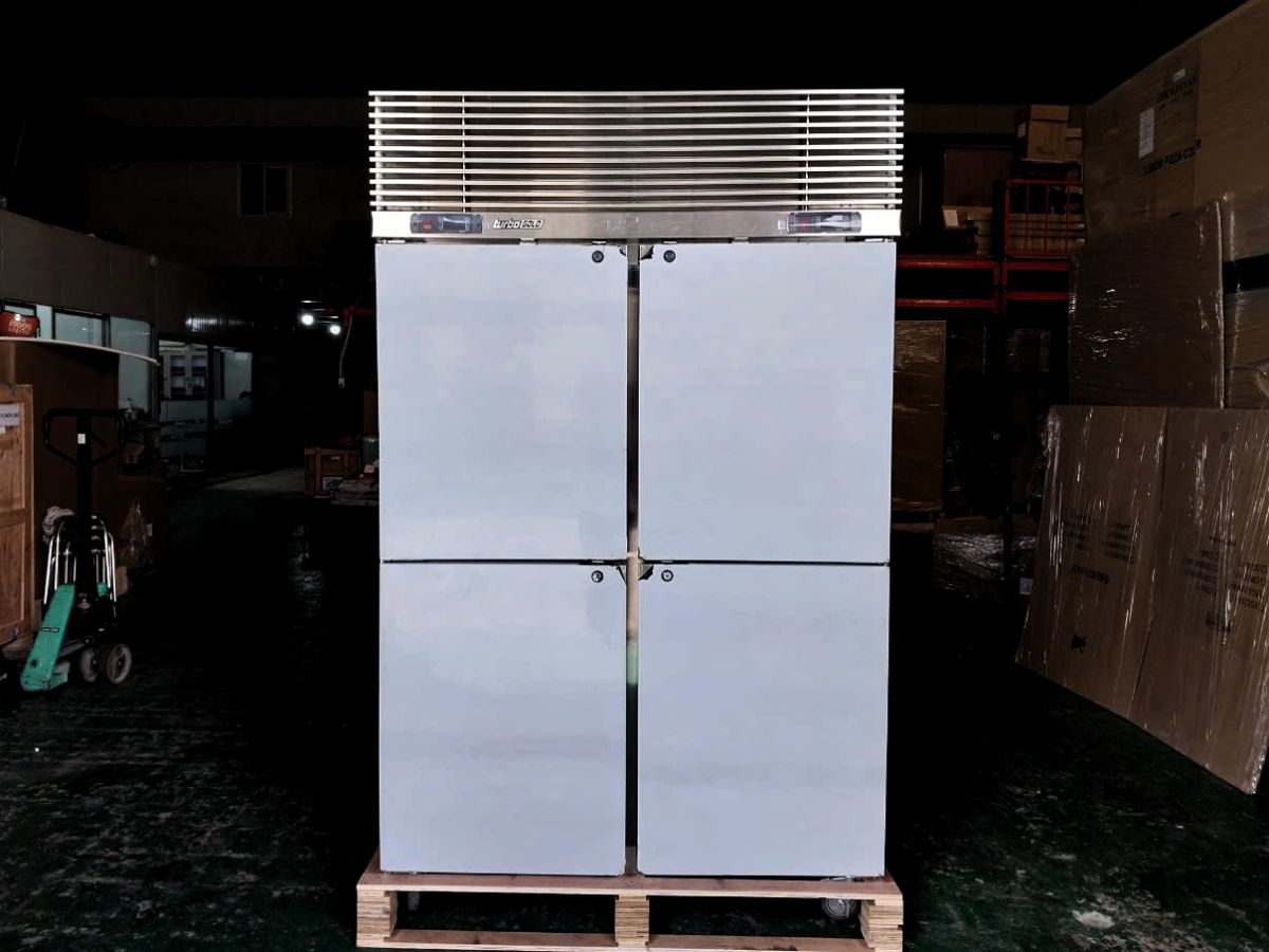 hình ảnh thực tế tủ 4 cánh nửa đông nửa mát TurboGold-TG-4DCF